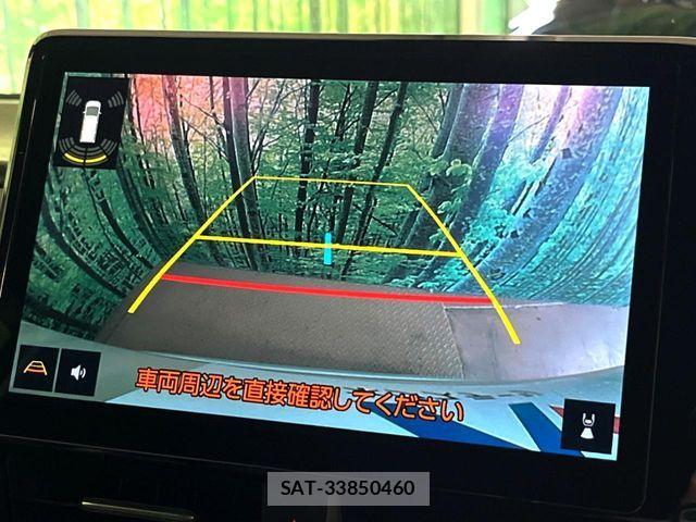 Toyota VOXY 2025-08 8039068-4