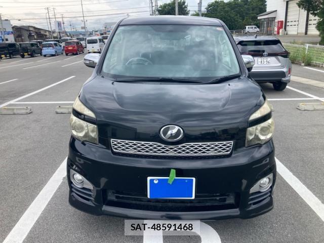 Toyota VOXY 2011-03 8039122-1