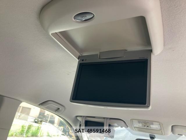 Toyota VOXY 2011-03 8039122-19