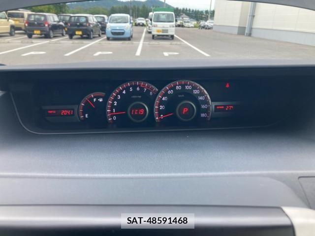 Toyota VOXY 2011-03 8039122-23