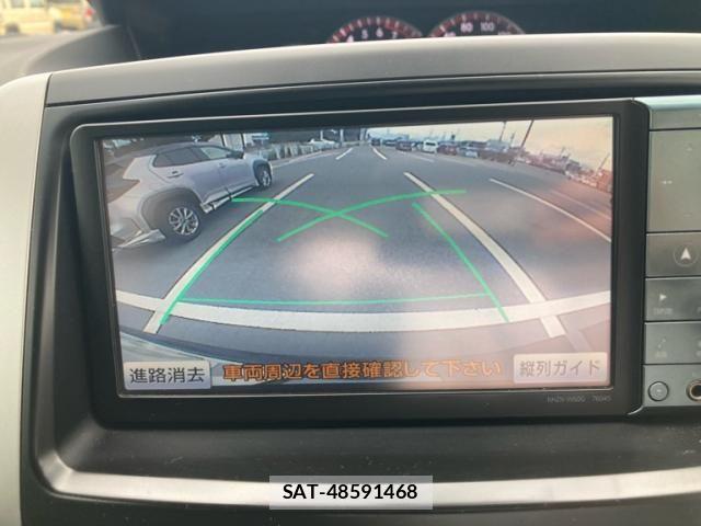 Toyota VOXY 2011-03 8039122-26