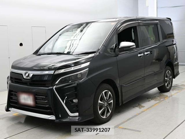 Toyota VOXY 2019-06 8044946-0