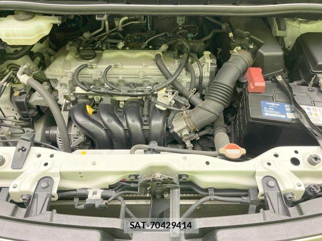 Toyota VOXY 2016-10 8039092-18