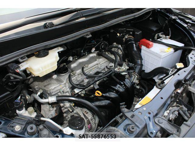 Toyota VOXY 2014-06 8039097-9