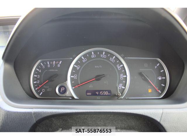 Toyota VOXY 2014-06 8039097-18