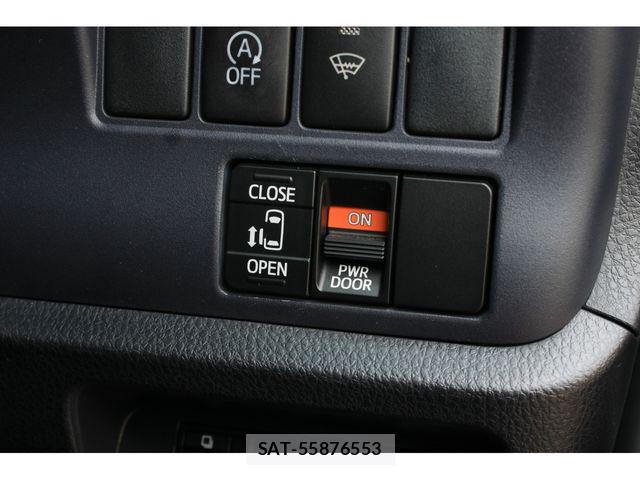 Toyota VOXY 2014-06 8039097-20