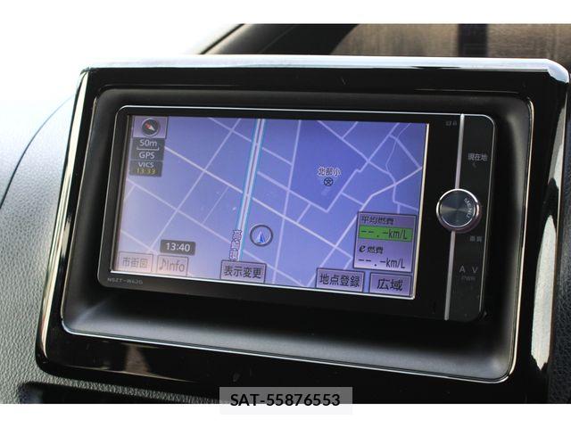 Toyota VOXY 2014-06 8039097-24