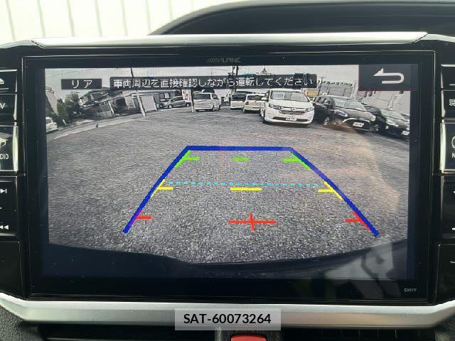 Toyota VOXY 2017-01 8039091-10