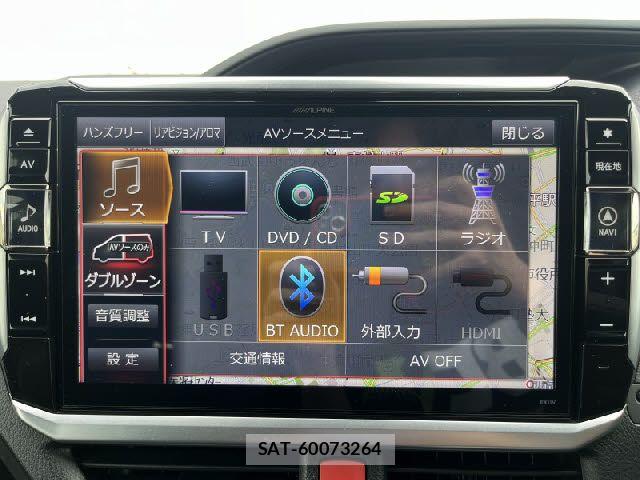 Toyota VOXY 2017-01 8039091-5