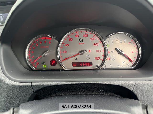 Toyota VOXY 2017-01 8039091-7