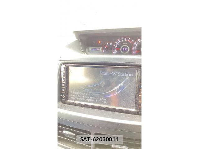 Toyota VOXY 2009-10 8039119-9