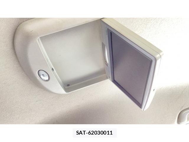 Toyota VOXY 2009-10 8039119-16
