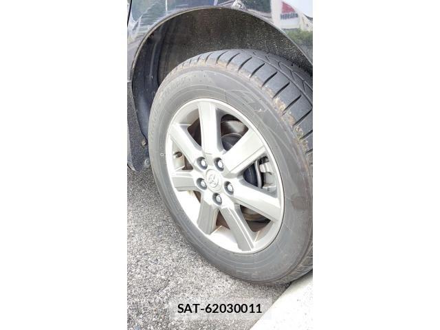 Toyota VOXY 2009-10 8039119-4