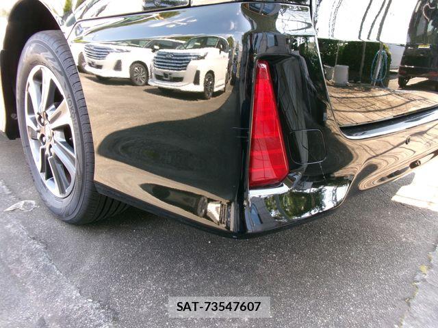 Toyota VOXY 2020-06 8039074-13