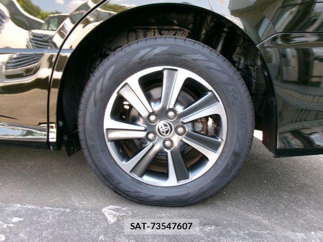 Toyota VOXY 2020-06 8039074-14