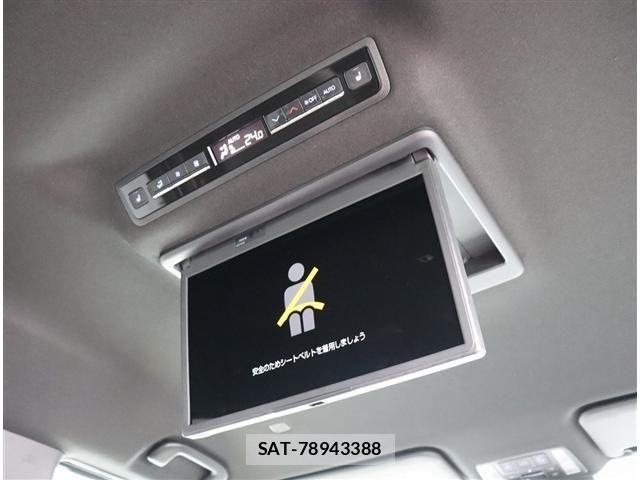 Toyota VOXY 2022-02 8039058-7