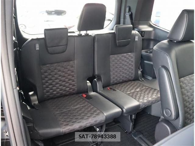 Toyota VOXY 2022-02 8039058-17