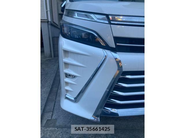 Toyota VOXY 2018-08 8039095-3