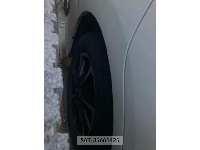 Toyota VOXY 2018-08 8039095-5