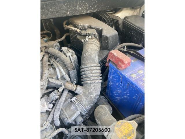 Toyota VOXY 2012-03 8039111-25