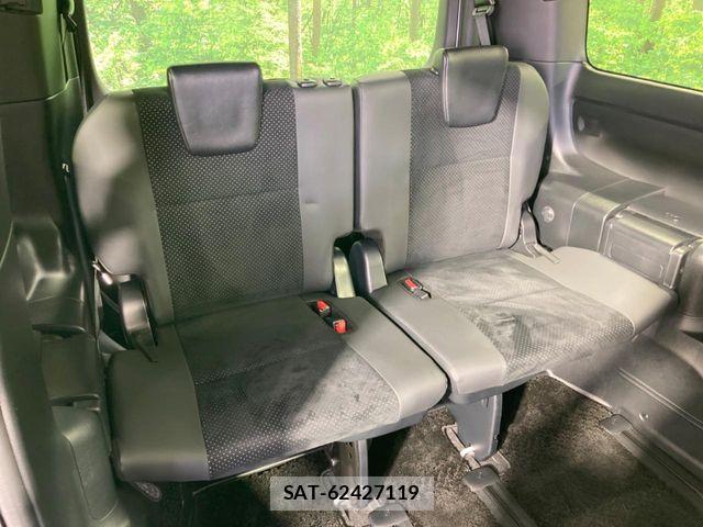 Toyota VOXY 2020-10 8039071-9