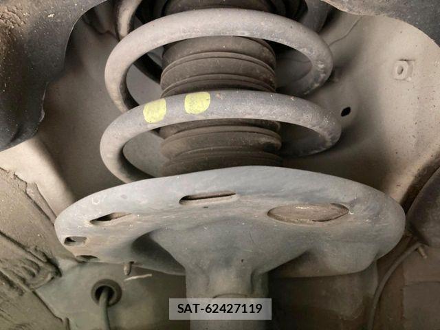 Toyota VOXY 2020-10 8039071-19