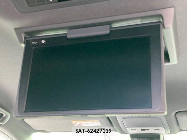Toyota VOXY 2020-10 8039071-3