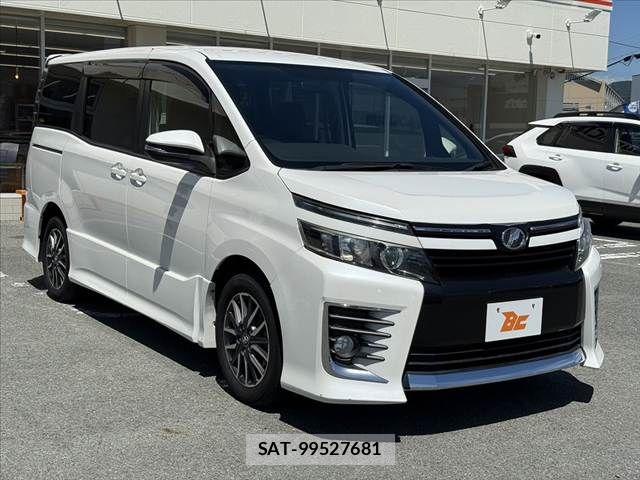 Toyota VOXY 2015-07 8039096-9