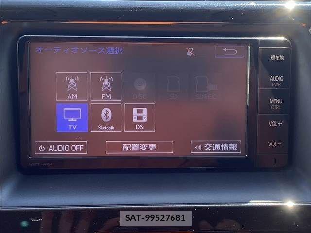 Toyota VOXY 2015-07 8039096-2