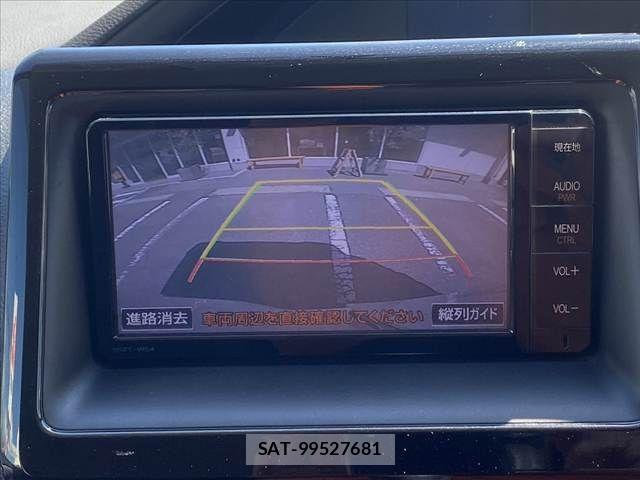Toyota VOXY 2015-07 8039096-3
