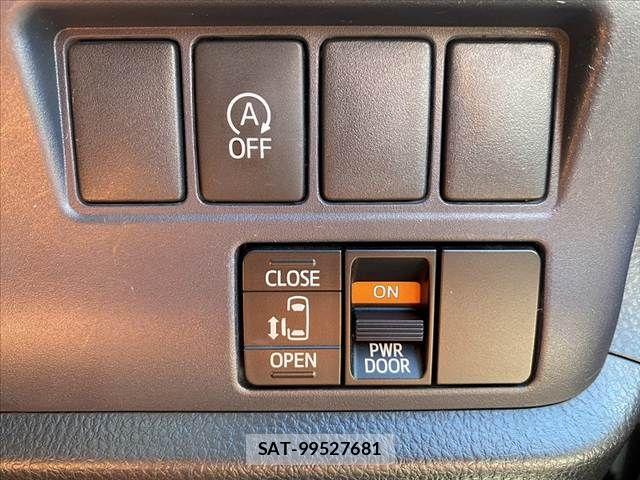 Toyota VOXY 2015-07 8039096-4