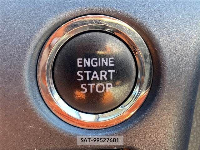 Toyota VOXY 2015-07 8039096-6