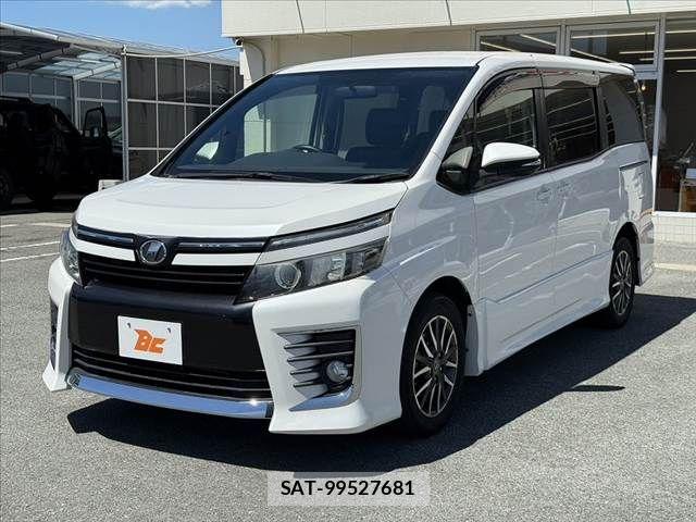 Toyota VOXY 2015-07 8039096-7