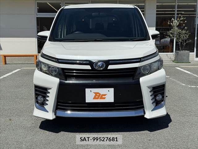 Toyota VOXY 2015-07 8039096-8