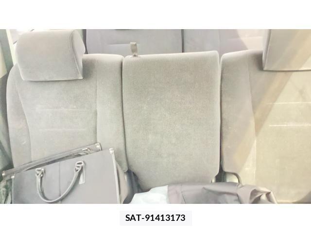 Toyota VOXY 2007-11 8039124-10
