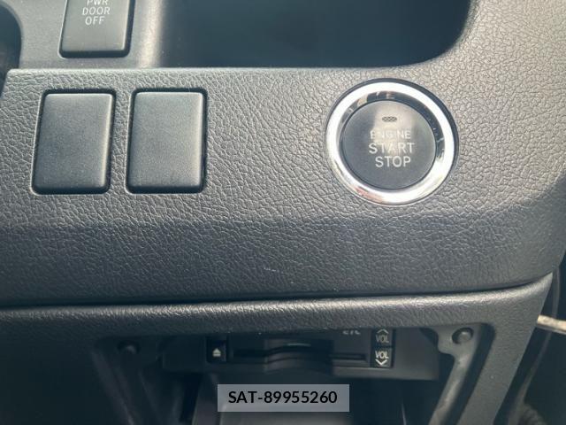 Toyota VOXY 2013-04 8039102-14