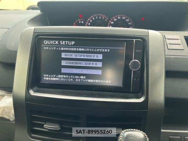 Toyota VOXY 2013-04 8039102-19
