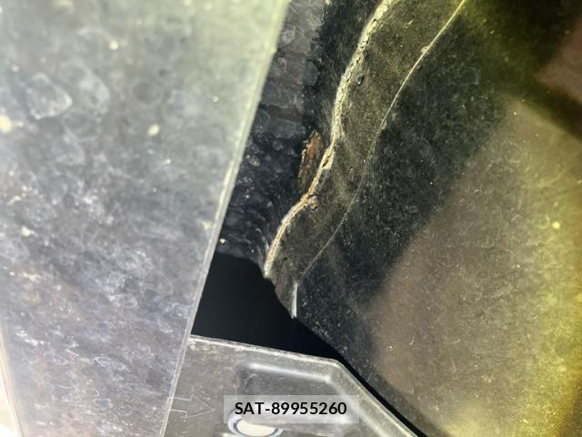Toyota VOXY 2013-04 8039102-25