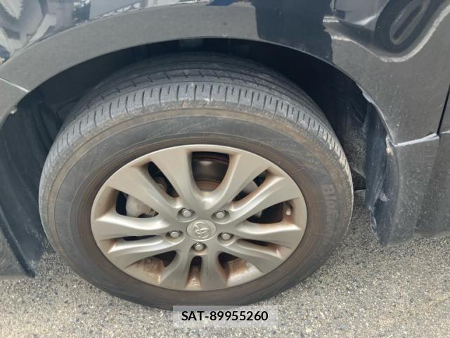 Toyota VOXY 2013-04 8039102-8