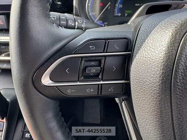 Toyota VOXY 2022-09 8039063-27
