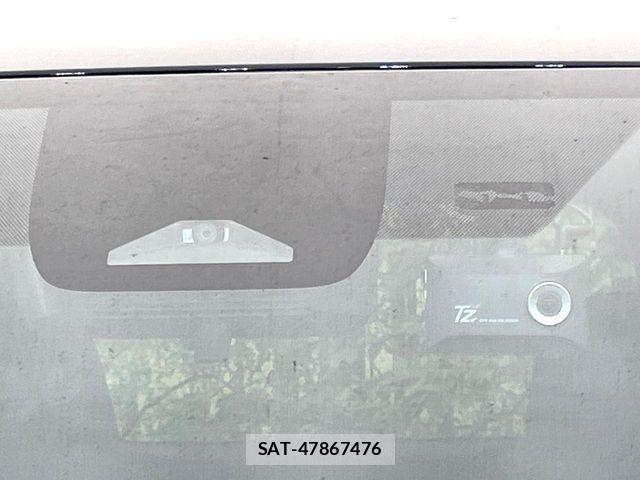 Toyota VOXY 2024-10 8039060-6
