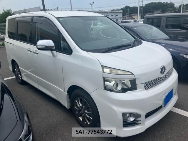 Toyota VOXY 2011-08 8039113-0