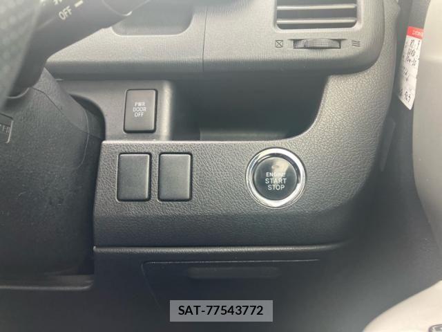 Toyota VOXY 2011-08 8039113-11