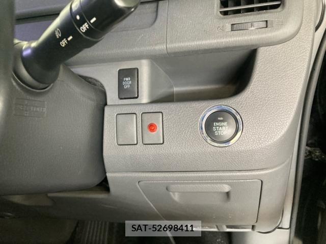 Toyota VOXY 2009-11 8039103-10
