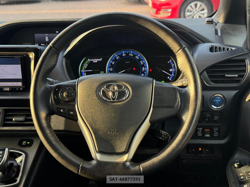 Toyota VOXY HYBRID 2014-06 1289512-14