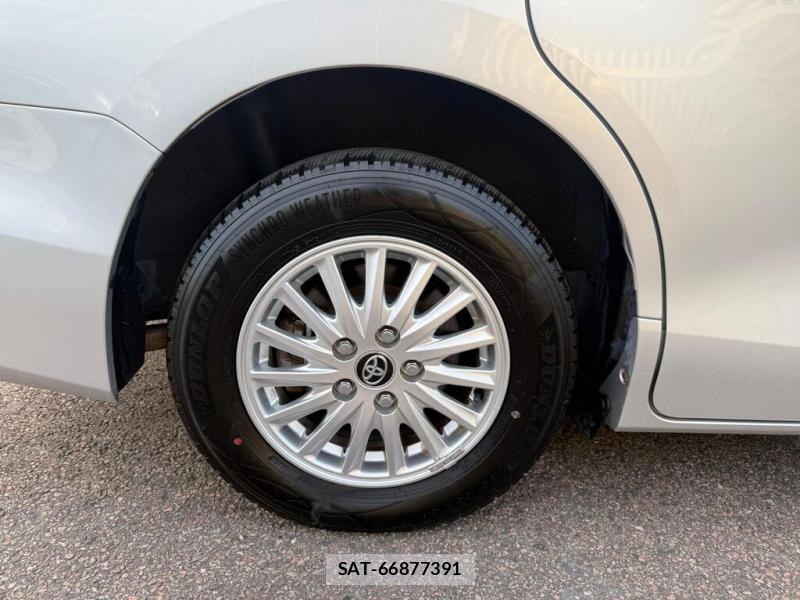 Toyota VOXY HYBRID 2014-06 1289512-34