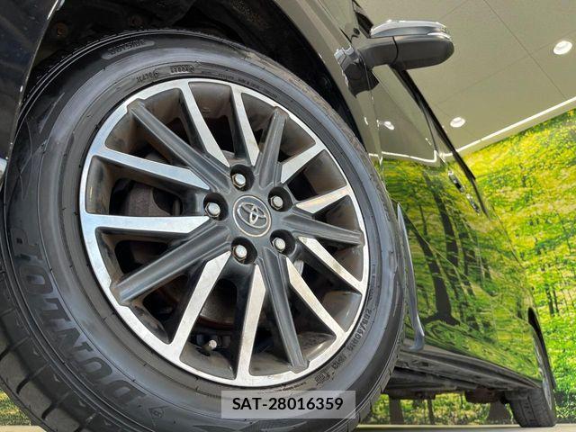 Toyota VOXY 2016-11 8076087-13