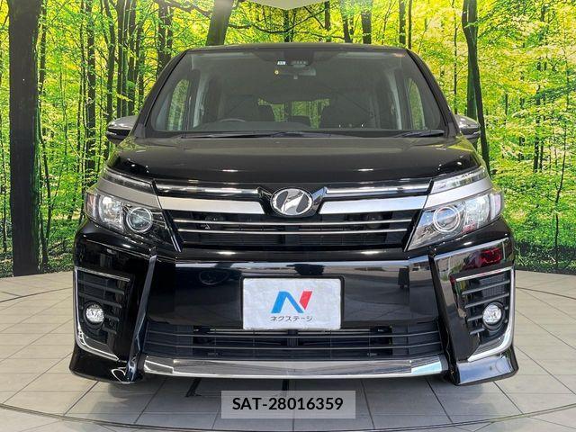 Toyota VOXY 2016-11 8076087-14