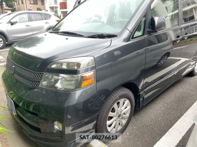 Toyota VOXY 2004-08 8076105-1