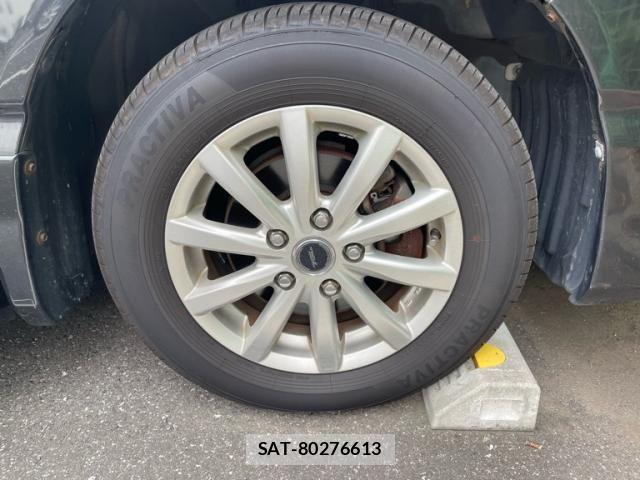 Toyota VOXY 2004-08 8076105-3